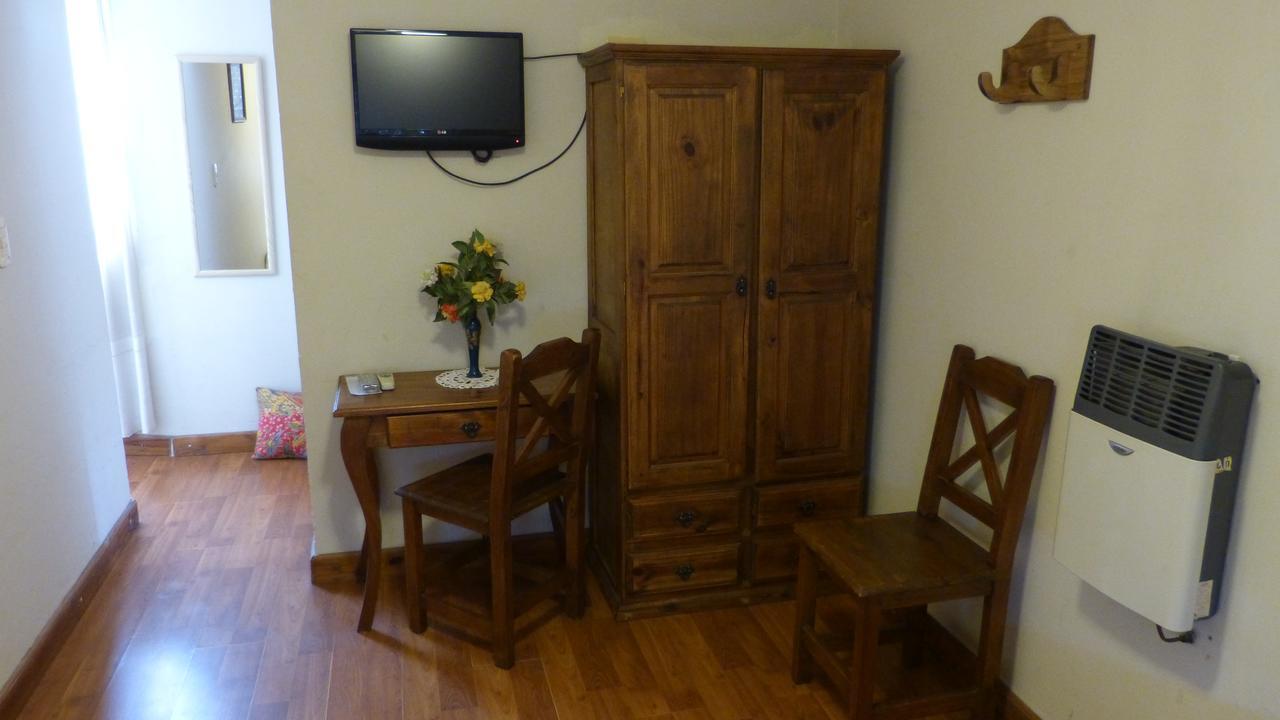 Hotel El Descanso Junín エクステリア 写真