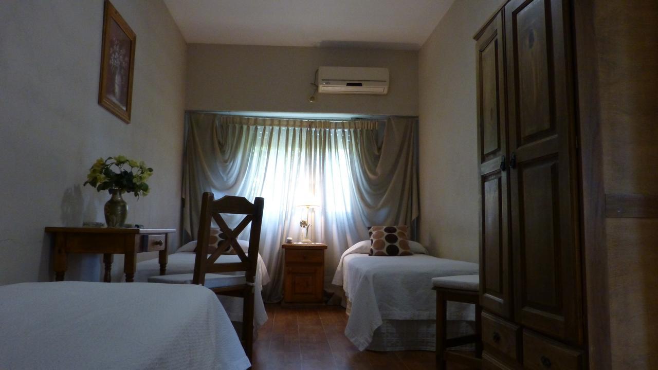 Hotel El Descanso Junín エクステリア 写真