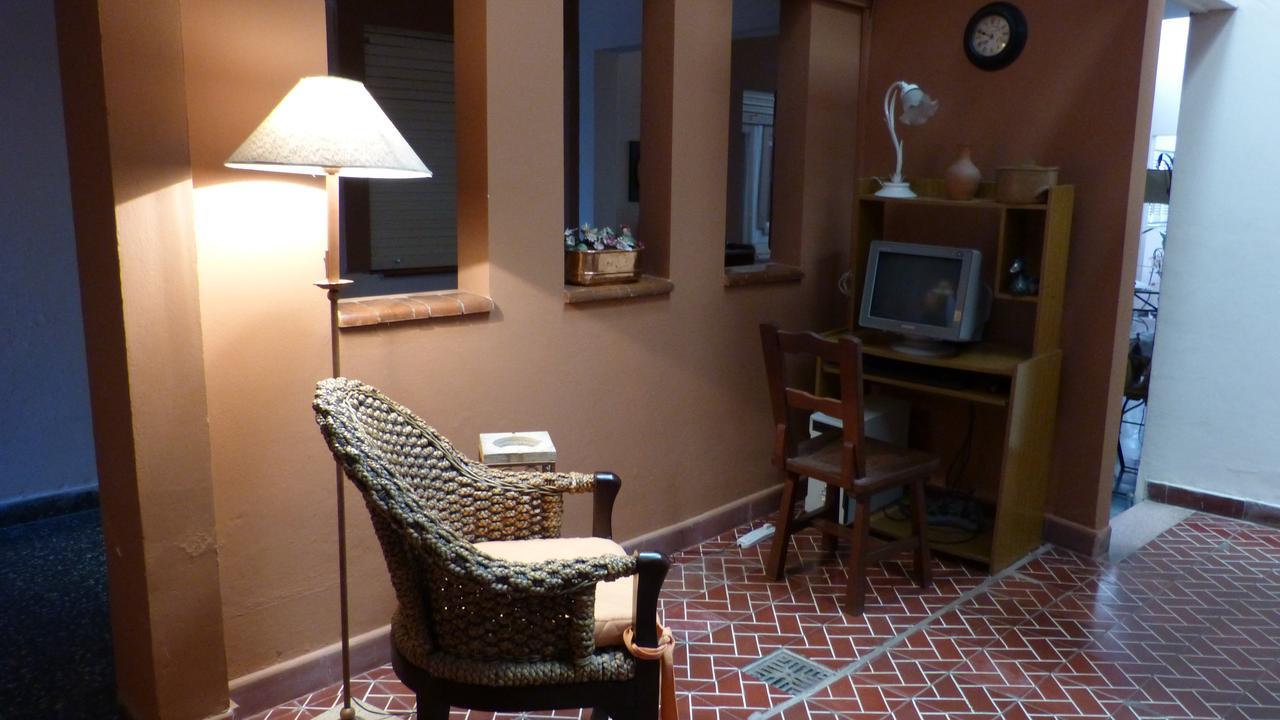 Hotel El Descanso Junín エクステリア 写真